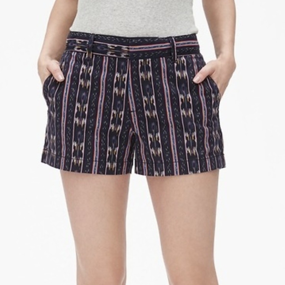 NWT GAP 3' inseam Multicolor Mid Rise City Shorts Size 8